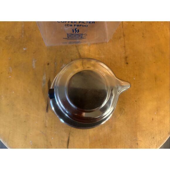 Vietnamese Traditional "Phin" Coffee Brewer (5587) - Picture 6 of 9